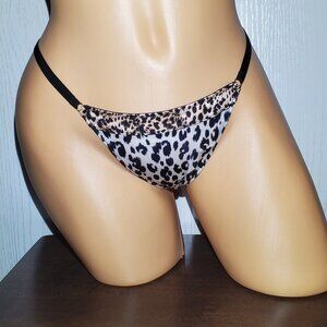Victoria's Secret V-String Panties. New with Tags Size O/S
